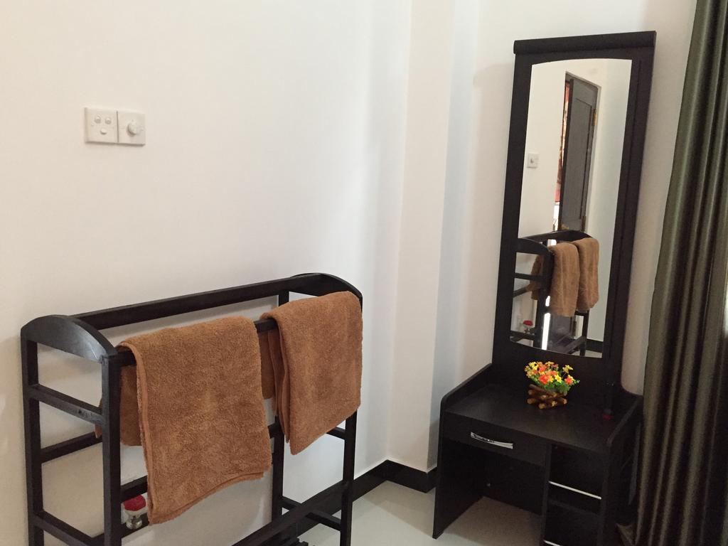 Apna Homestay Apartments Unawatuna Eksteriør billede