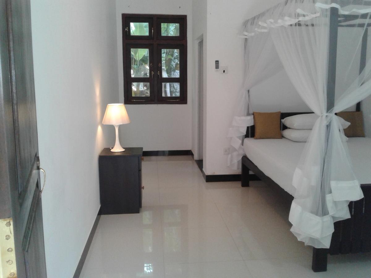 Apna Homestay Apartments Unawatuna Eksteriør billede