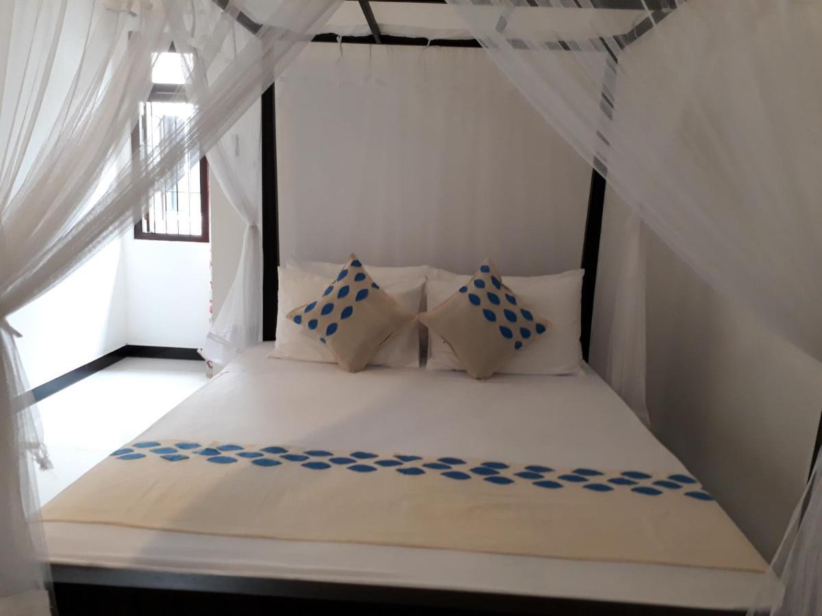 Apna Homestay Apartments Unawatuna Eksteriør billede
