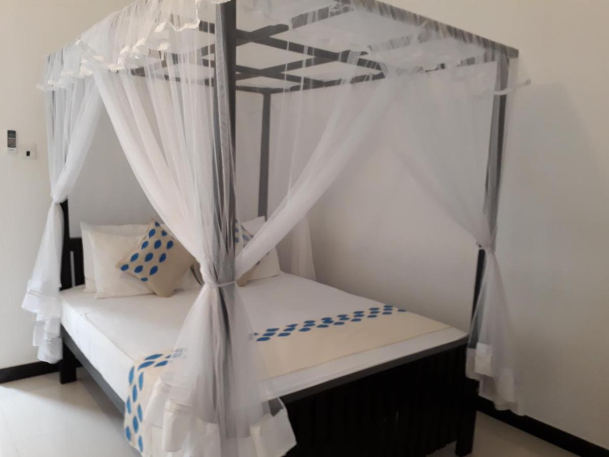 Apna Homestay Apartments Unawatuna Eksteriør billede