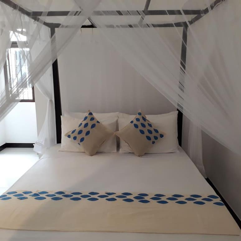 Apna Homestay Apartments Unawatuna Eksteriør billede