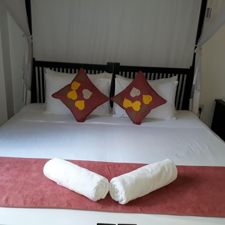 Apna Homestay Apartments Unawatuna Eksteriør billede